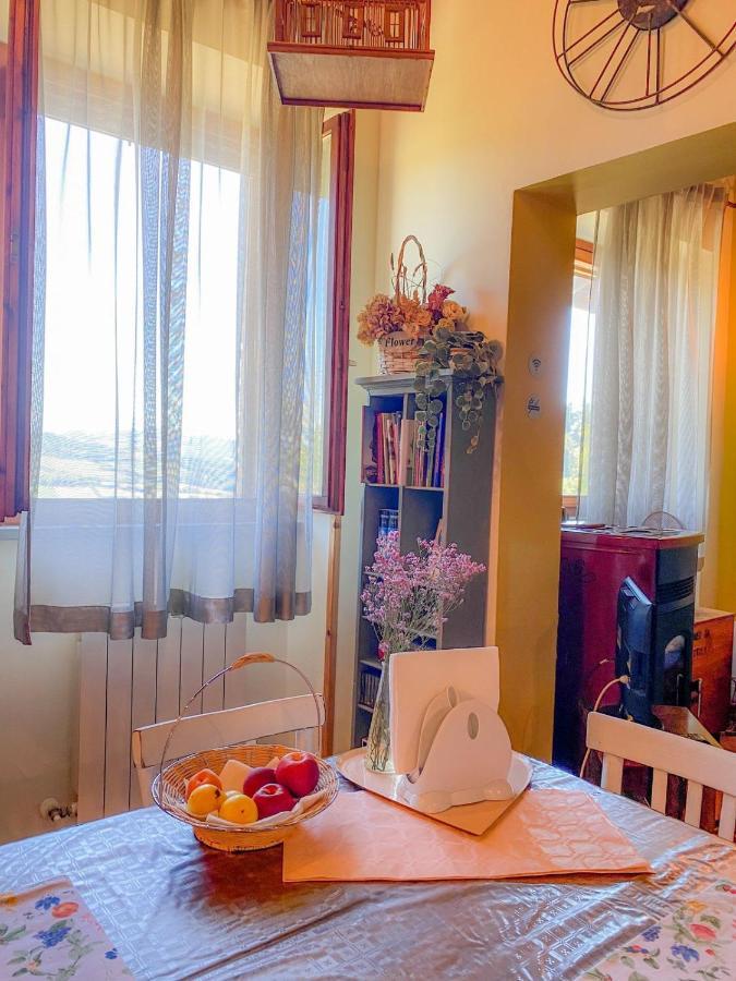 Ca' Tomassino Holiday Apartments อูร์บีโน ภายนอก รูปภาพ