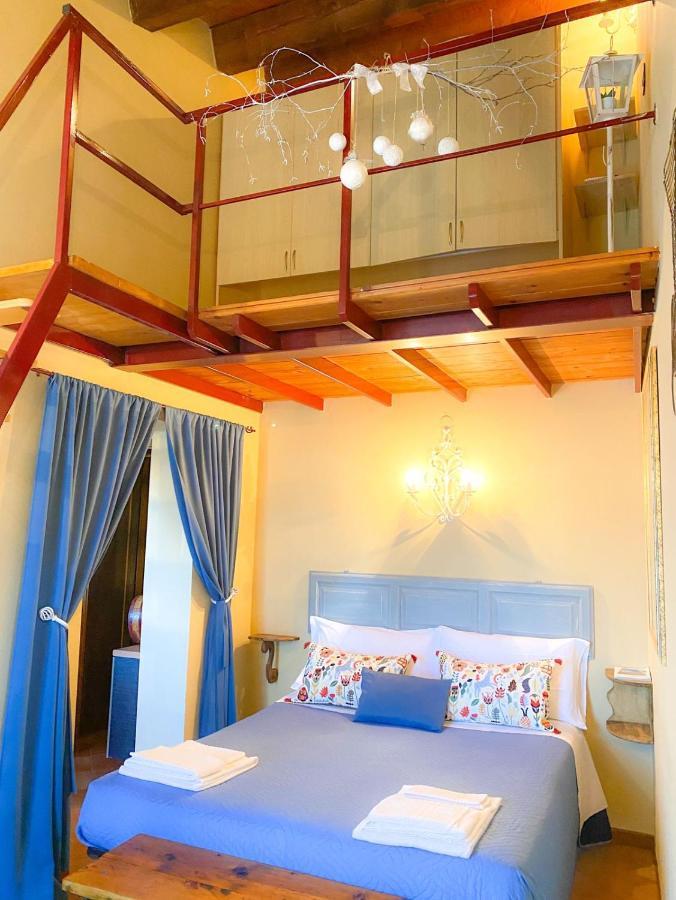 Ca' Tomassino Holiday Apartments อูร์บีโน ภายนอก รูปภาพ